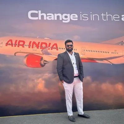 KARAN SOLANKI ✈ profile