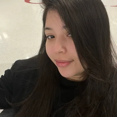 Kelly Salazar profile
