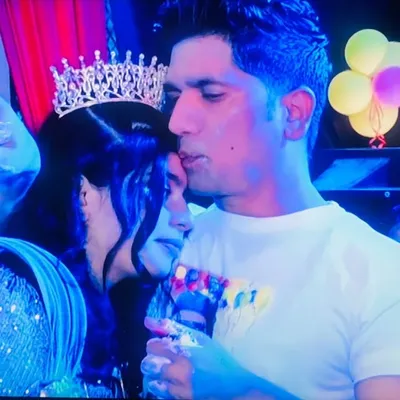 Kishwar Amjad Khan profile