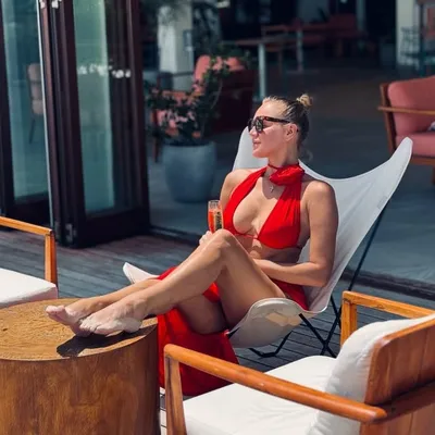 Filonova Lara - Travel & Lifestyle profile