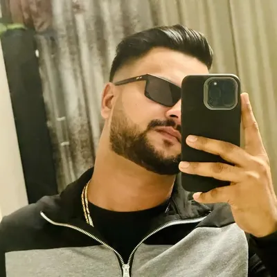 Loveey Bhatia profile