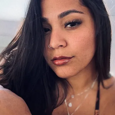 Gabriela Maria Maciel profile