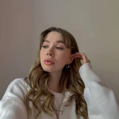 •Arina profile