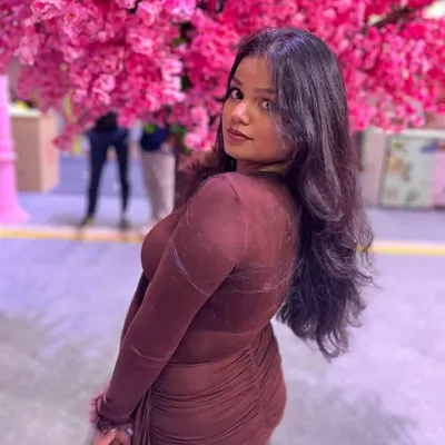 MAHEK SHARMA profile