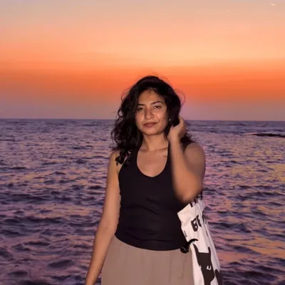 Malini Malhar ✨ profile