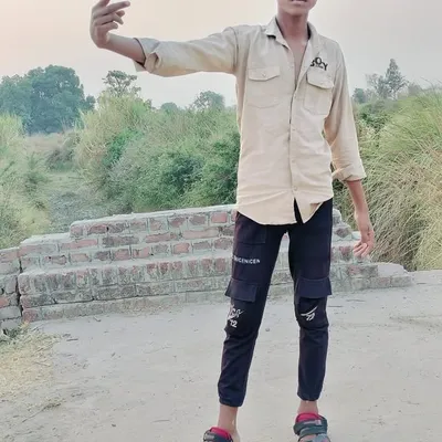 mantel King � profile