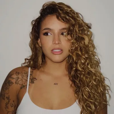 Maria Paula Marques profile