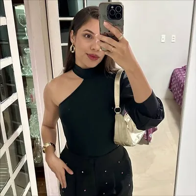 Marta Dantas profile