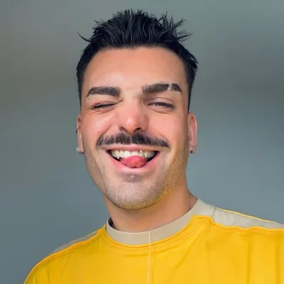 MAX LA MENAXE 🕷️ profile