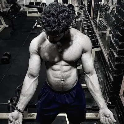 Mïdhun.s ♥️🏋️ profile