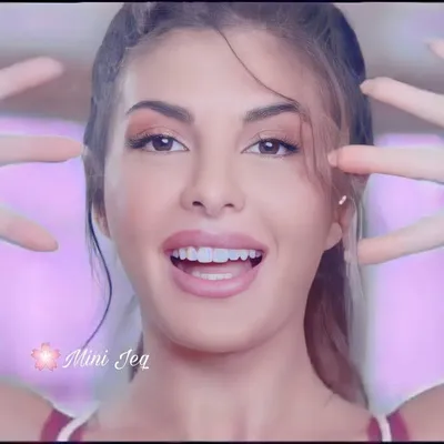 Jacqueline's Rozela profile
