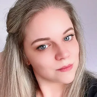 Miriam | Beauty | Family | Products profile