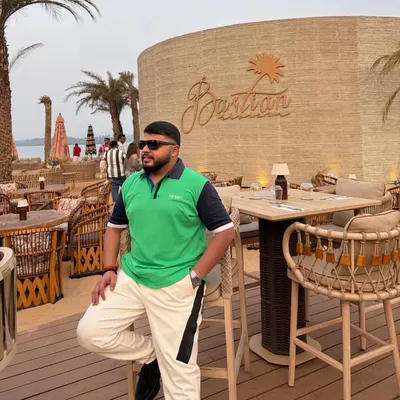 mohit peswani profile