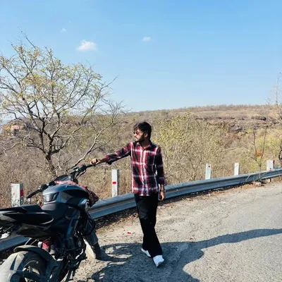 مونیش profile