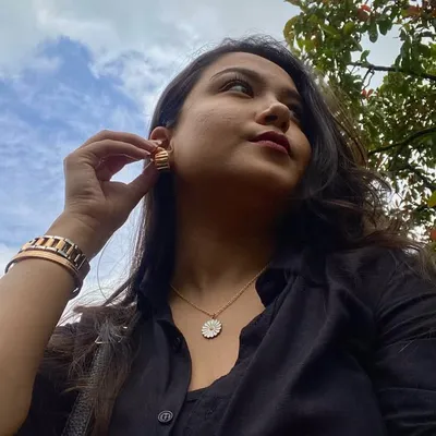 Moumi Mukherjee profile