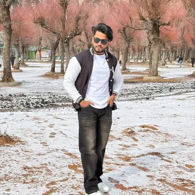 ๐_MUBARIZ_PATEL_๐ profile