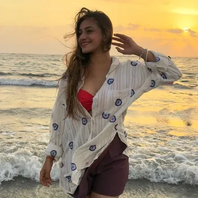Naira Rajpopat ♡ profile
