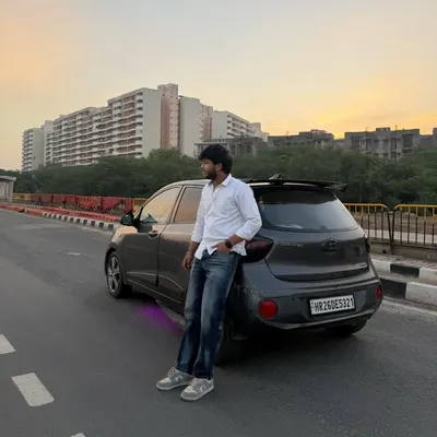 Naitik Sharma Instagram profile photo