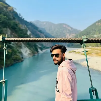 نوید پاشا profile