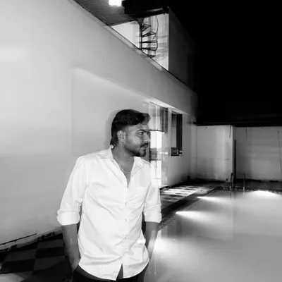 naved profile