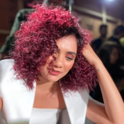 Nidhi lad profile
