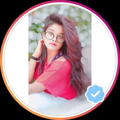 🖤_ शेरनी _🦁👑 profile
