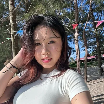 Urroseee profile