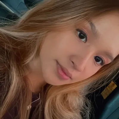 Alyssa.J 🦋 profile