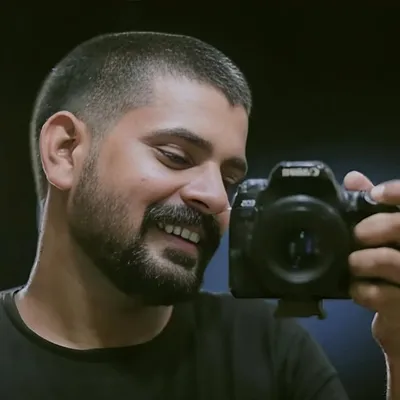 शुभम मिश्रा (शुभ ) 🚩 profile