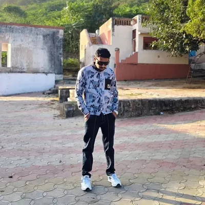 Ojha Ajay profile