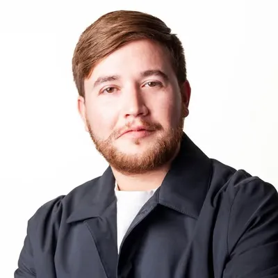 Oscar Lozano profile