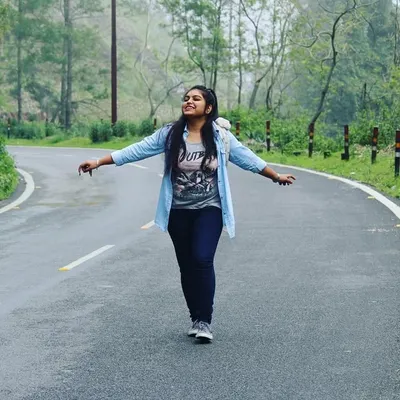 Pinky Roy profile