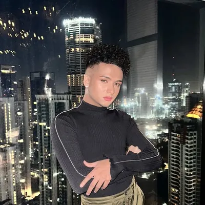 ๐ง๐ปโโ๏ธ profile