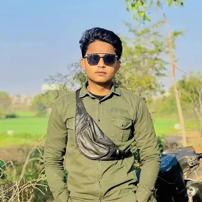 Ꭵ__ᏗᎷ__priyanshu profile