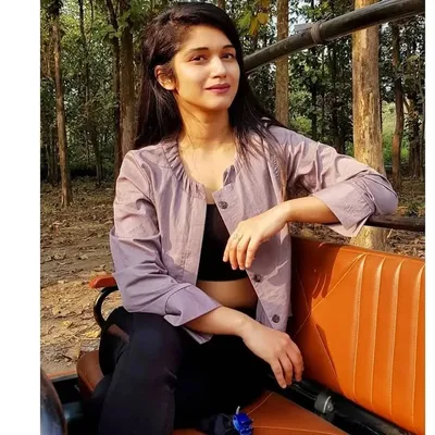 Rishika Jha profile
