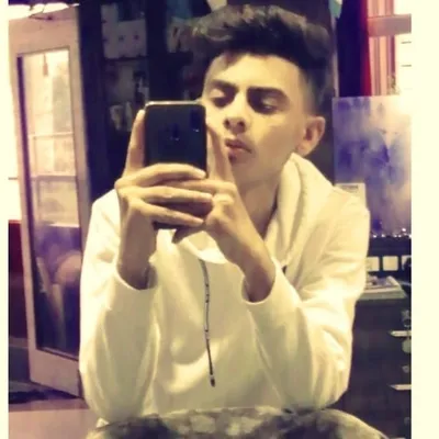 ♛H A R T H I♛ profile