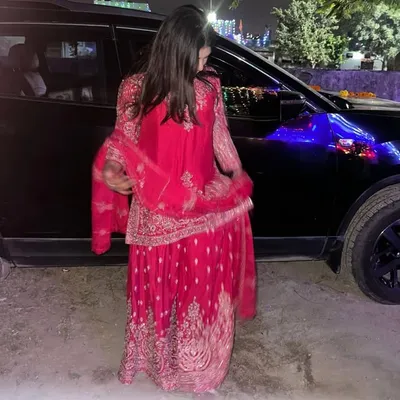 Sakshi Sharma ๐ธ profile