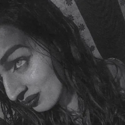 urvashi jadhav profile