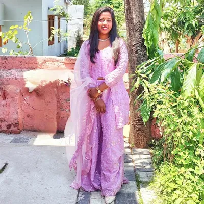 Shiny Smita Kiro profile