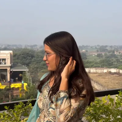 Shikha Prajapati profile