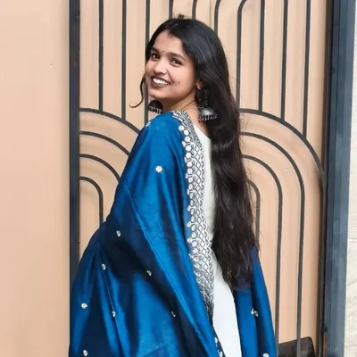 Shivani Dubey profile