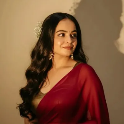 Shristi || Make-up Artist profile