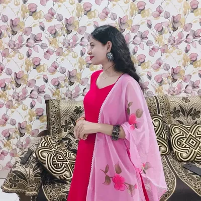Shubhi Thakur profile