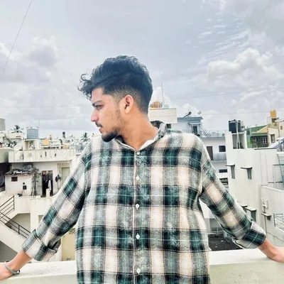 丂丨ᗪᗪ卂尺ㄒ卄_尺卂フ profile