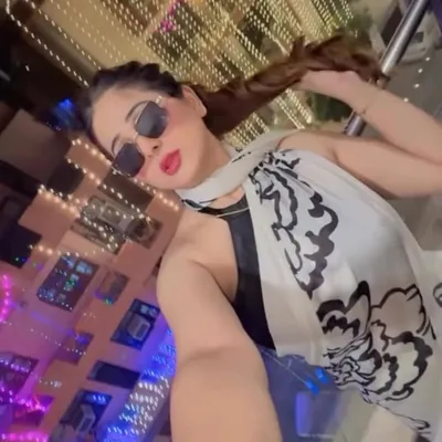 Simran Khurana profile