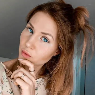 s i n a profile