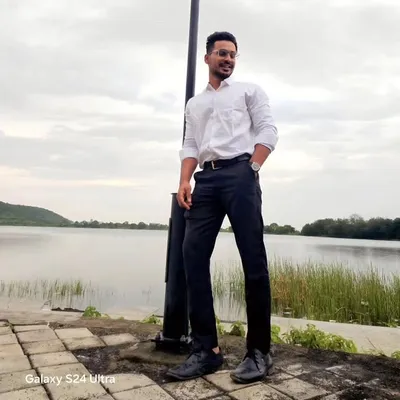 ثاقب خان profile