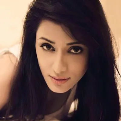 smriti khanna profile