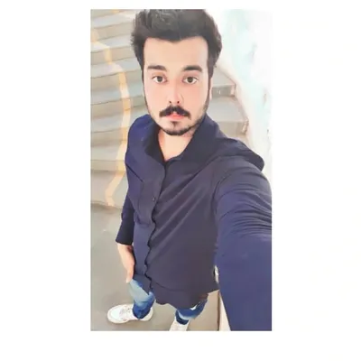 SNEHIL MAKWANA โญ๐ profile