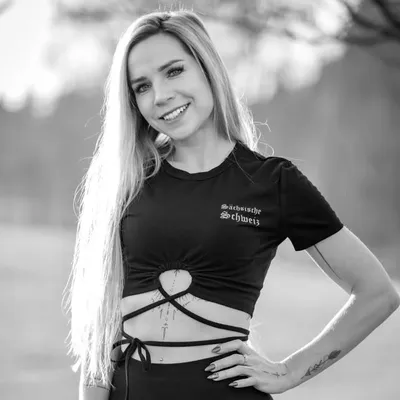 Sophia Venus / SCHLAGER ❤ profile